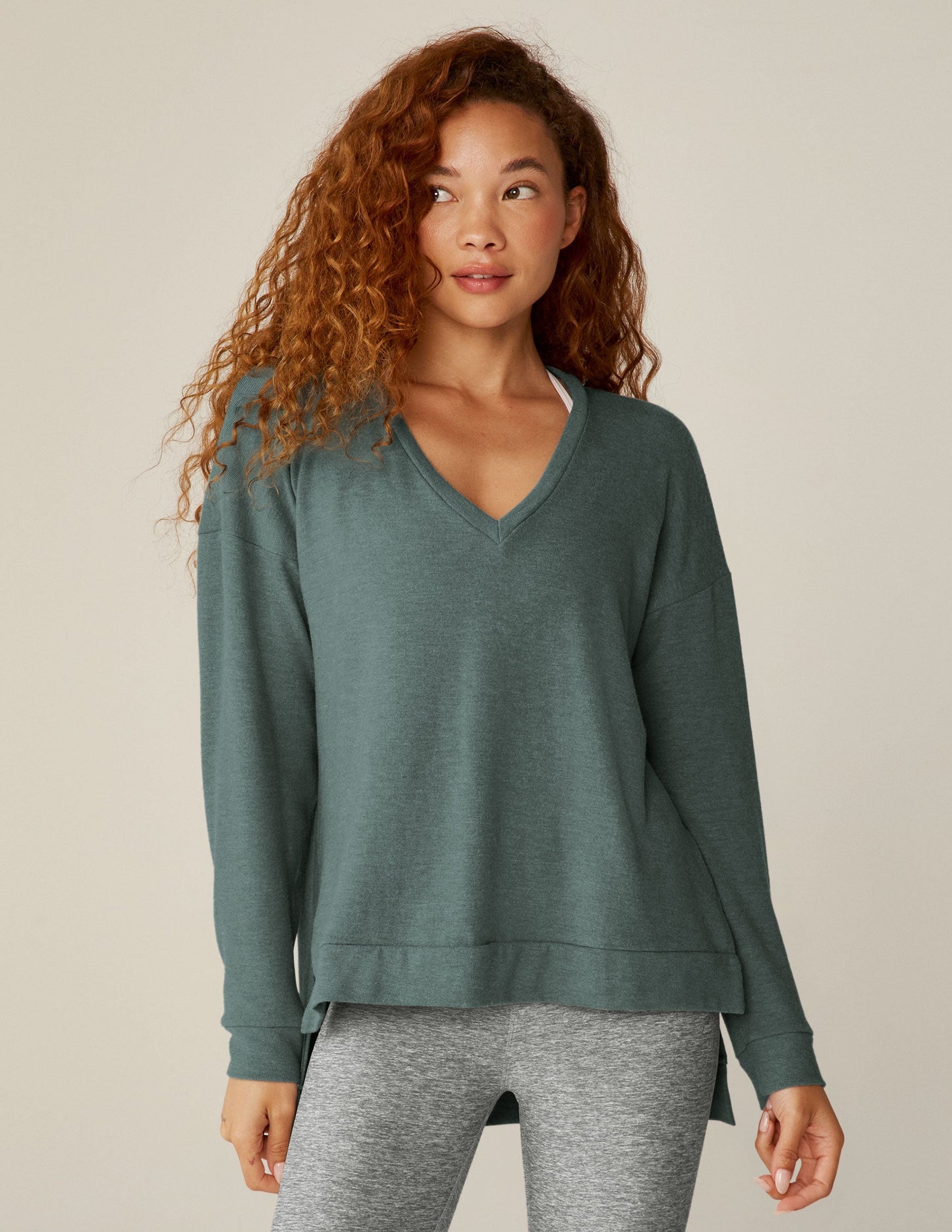 Relaxed Fit V-Neck Pullover Sweater, High-Low Hem, Side Slits Comfort
