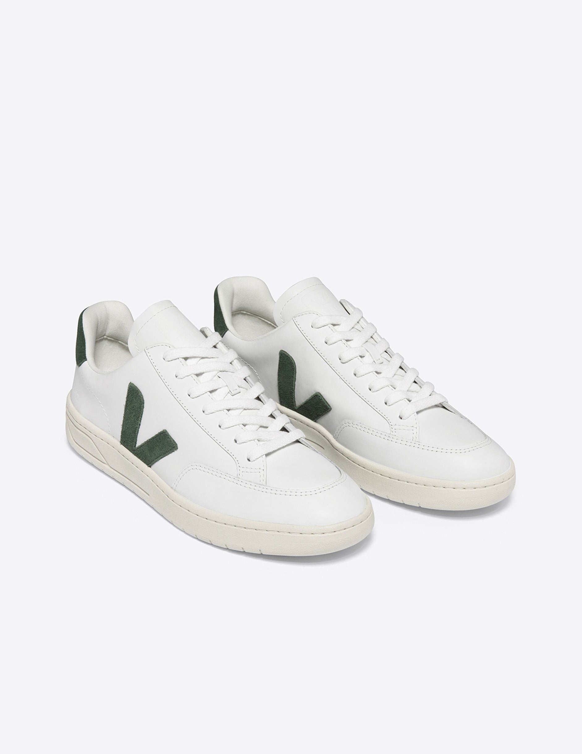 Veja V-12: Sustainable Leather Everyday Sneakers for Comfort and Style
