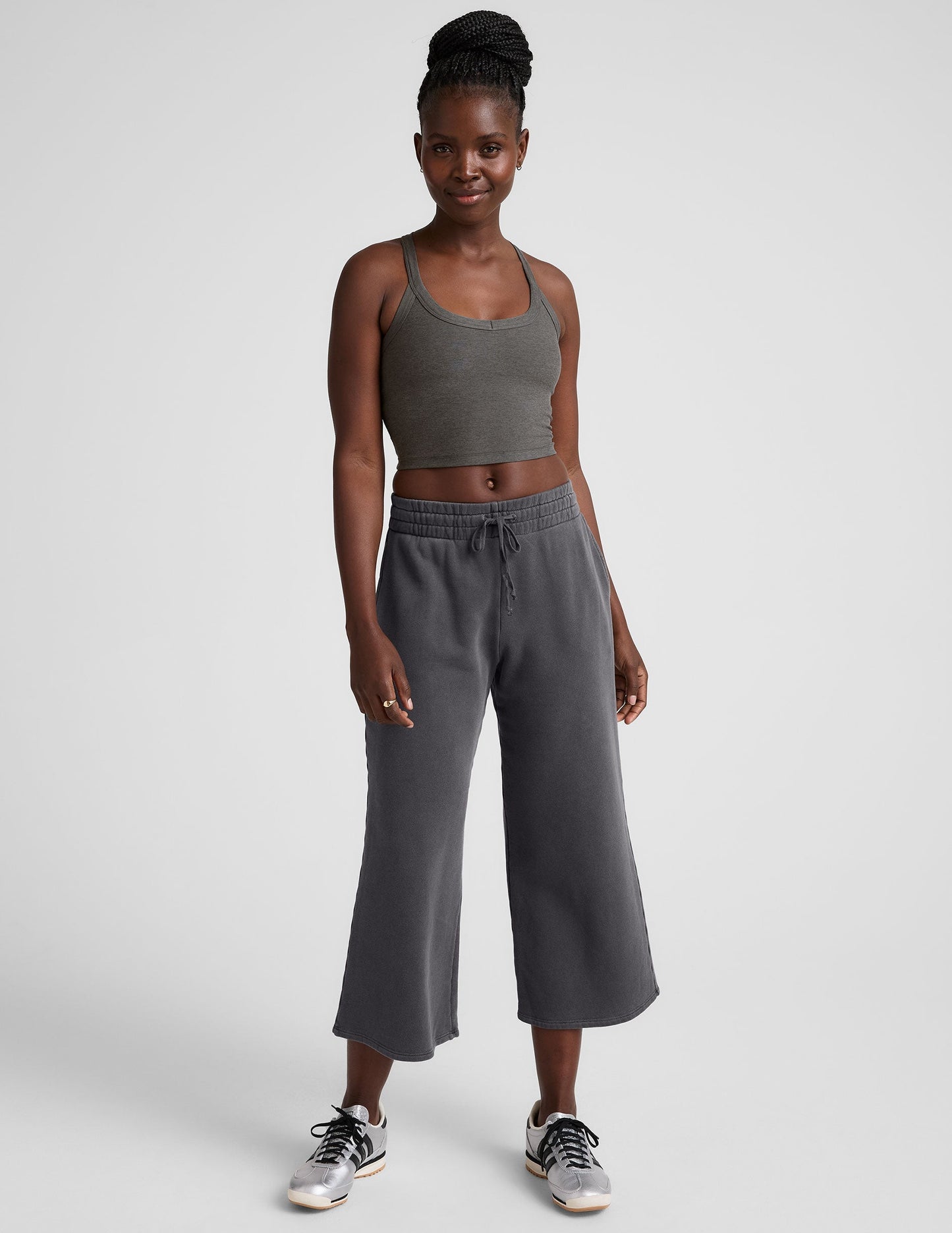 Soft Terry Washed Black Wide Leg Cropped Pants with Side Pockets