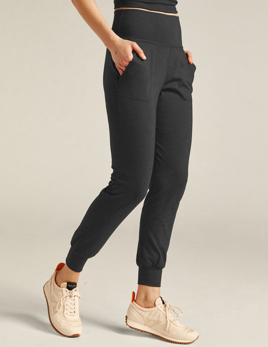 Comfy Heather Rib Midi Jogger Pants with Pockets - Slim Fit