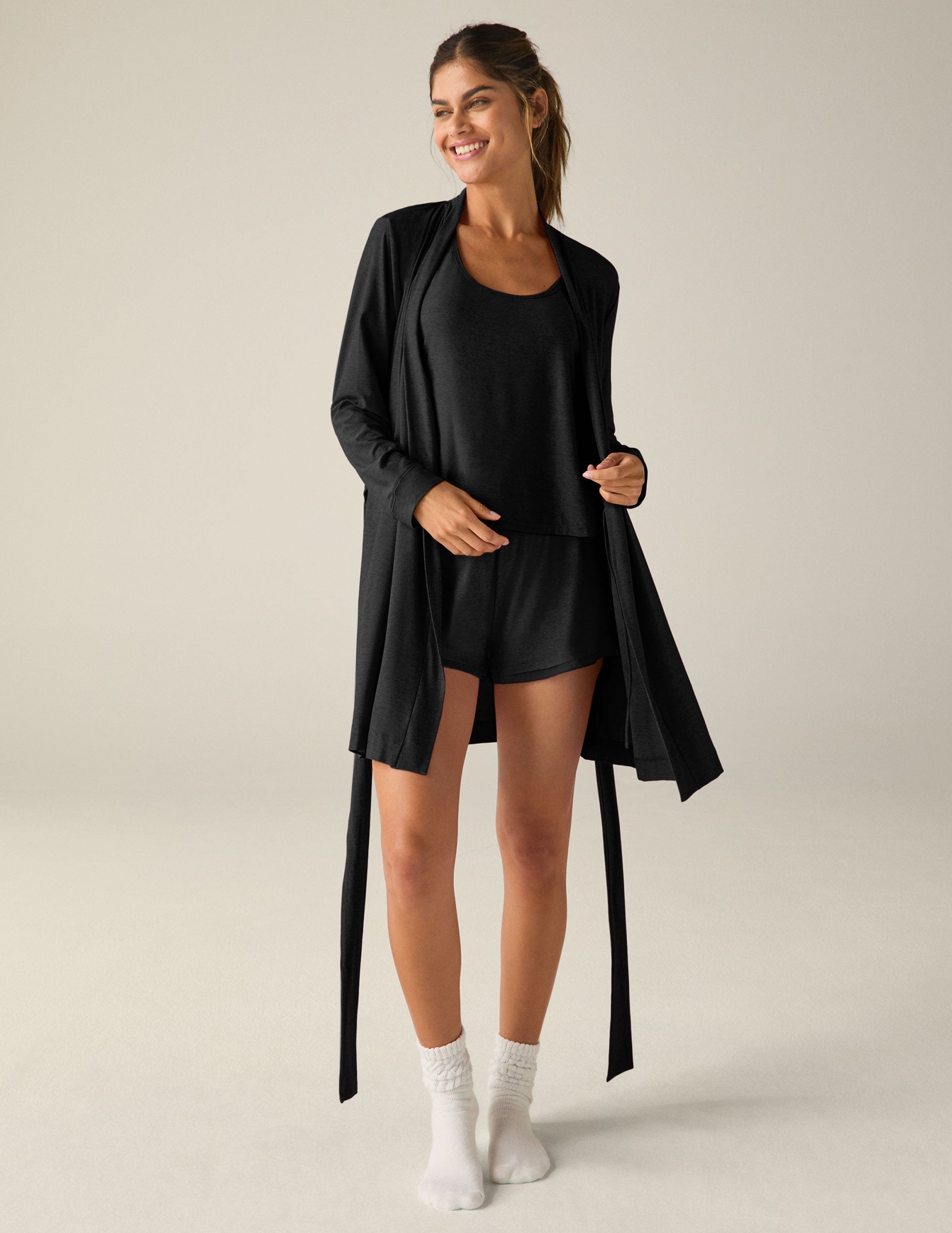 Soft Featherweight Lounge Robe with Pockets, Perfect for Relaxing Mornings and Evenings