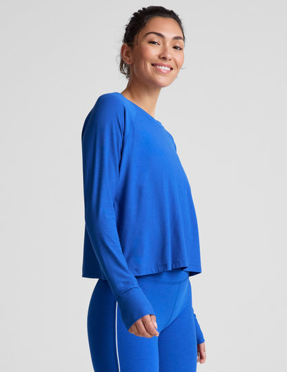 Featherweight Daydreamer Pullover: Ultra-Soft Long Sleeve Tee for Effortless Style