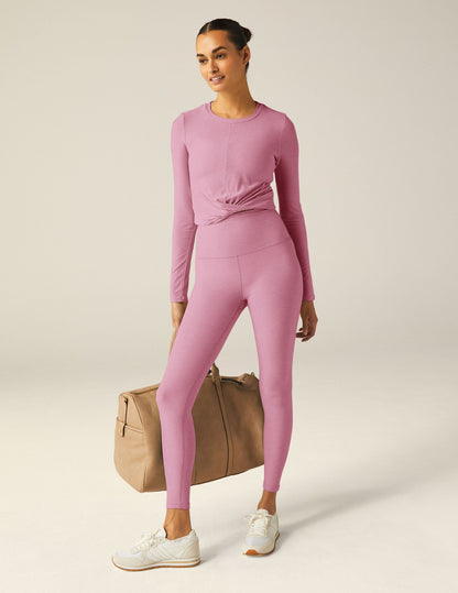 Beyond Yoga Featherweight Cropped Long Sleeve Pullover with Front Twist