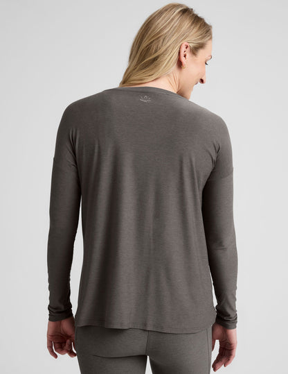 Ultra-Soft Featherweight Maternity Long Sleeve Top for Pregnancy & Postpartum Comfort