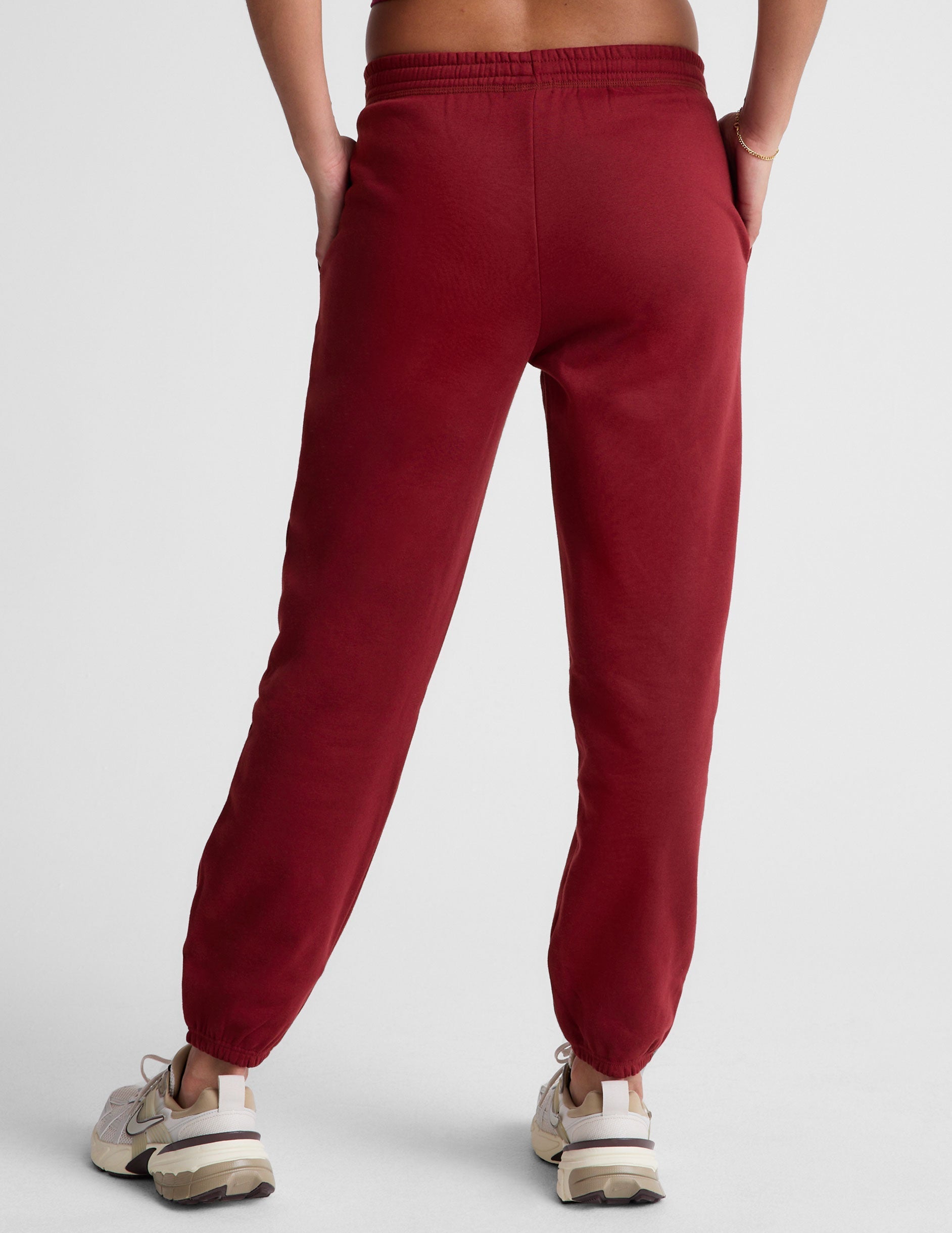 Plush LuxeFleece Jogger Sweatpants: Mid-Rise, Relaxed Fit, Ultimate Comfort & Style