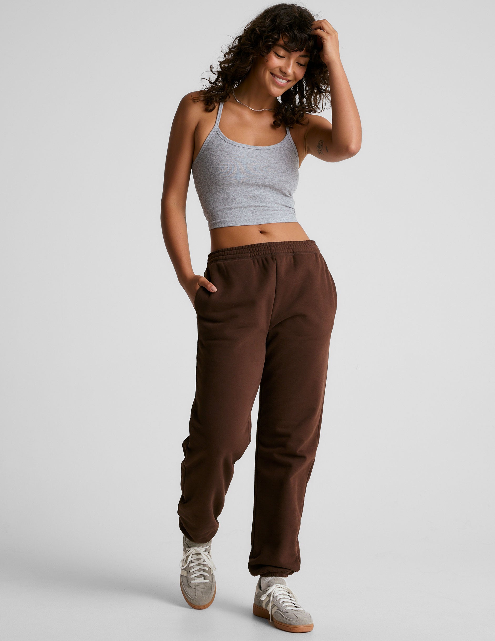 LuxeFleece Cozy Relaxed Fit Mid-Rise Jogger Sweatpants with Pockets