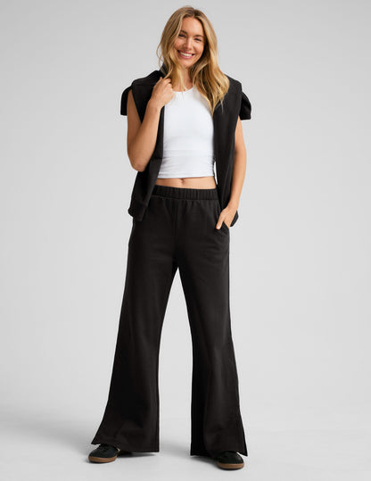 Beyond Yoga LuxeFleece Mid-Rise Wide Leg Pants | Comfort, Style, and Pockets
