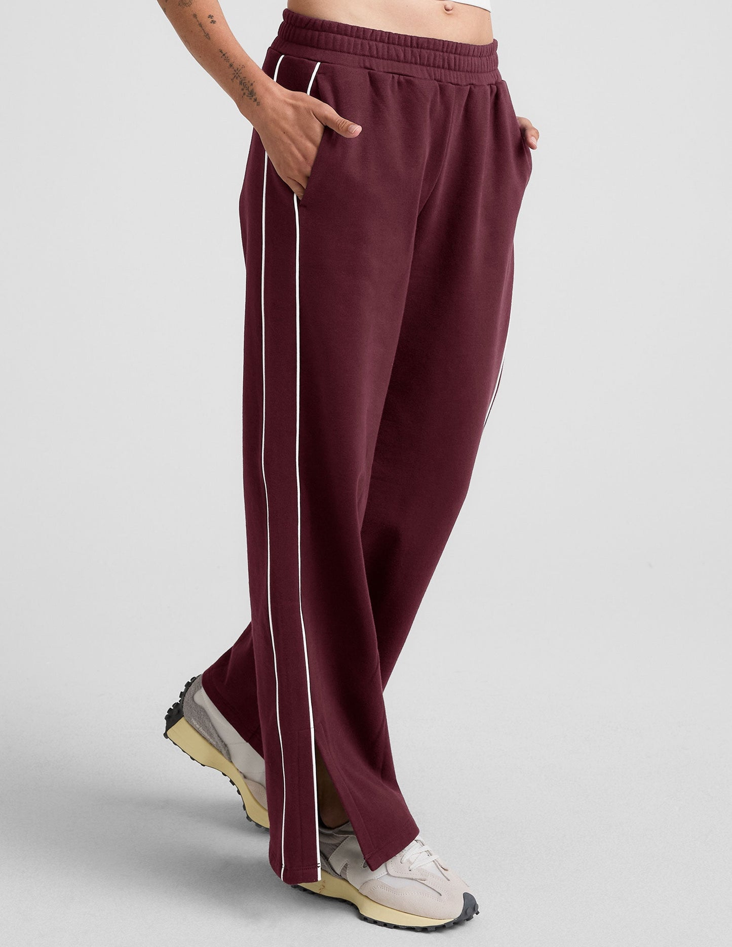 LuxeFleece Piper Wide Leg Pant: Cozy Mid-Rise Track Style with Piping Trim
