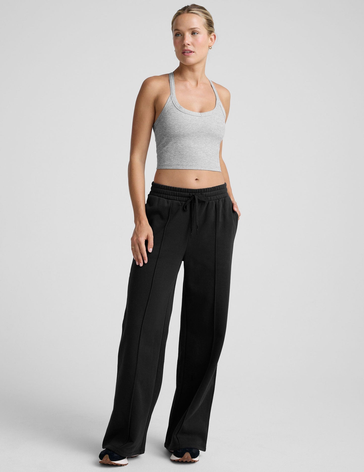 Luxurious Soft Fleece Pintuck Wide-Leg Pants: Stylish Comfort for Relaxed Living