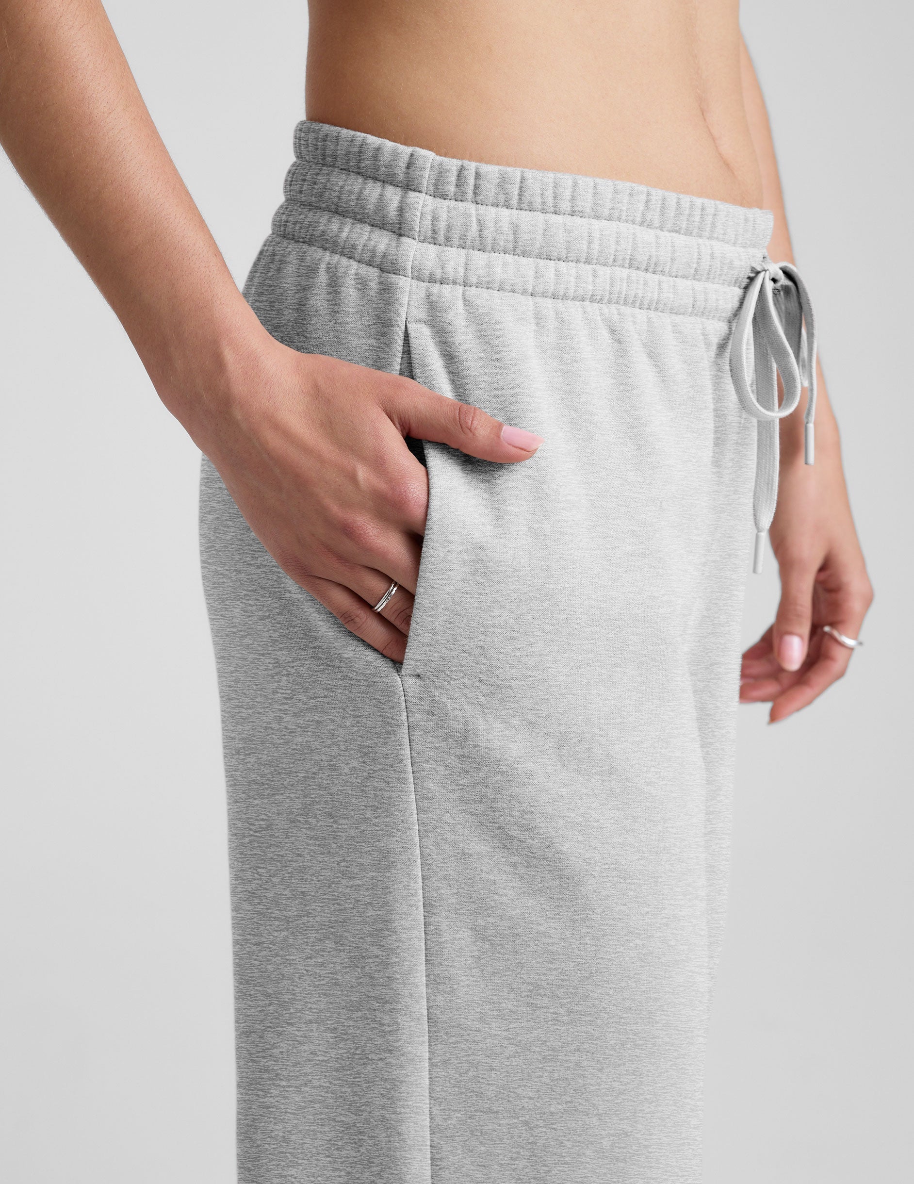 Luxurious LuxeFleece Mid-Rise Wide Leg Sweatpants with Elegant Side Slits