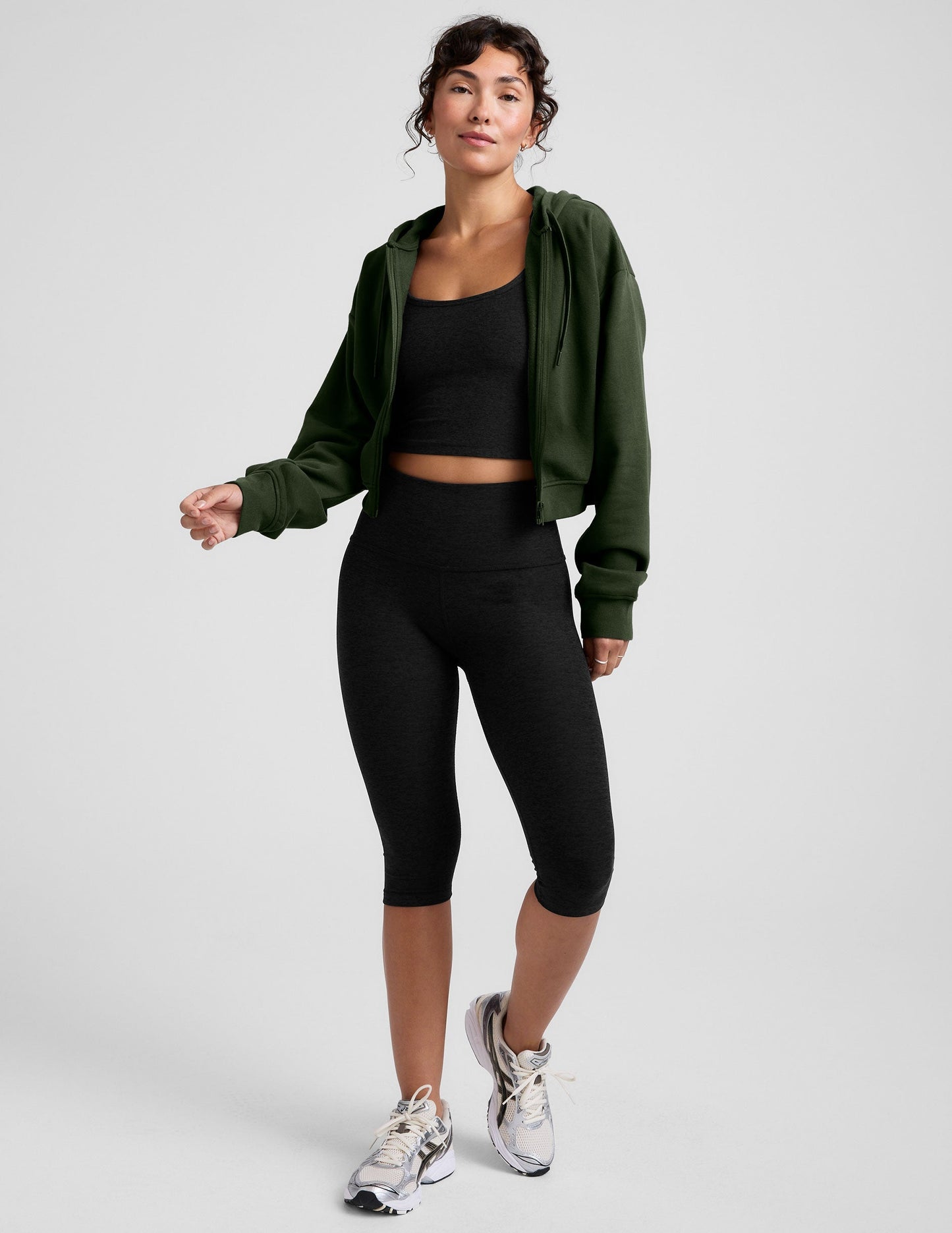 Ultra-Soft LuxeFleece Zip-Up Hoodie: Cozy Comfort, Relaxed Fit, Everyday Style