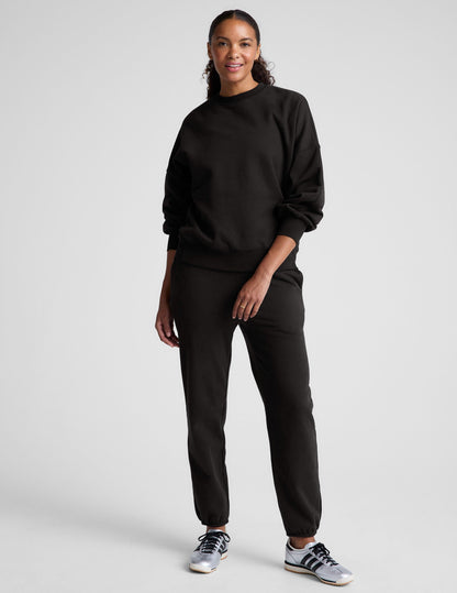 LuxeFleece Oversized Crew Neck Sweatshirt: Ultimate Comfort & Style