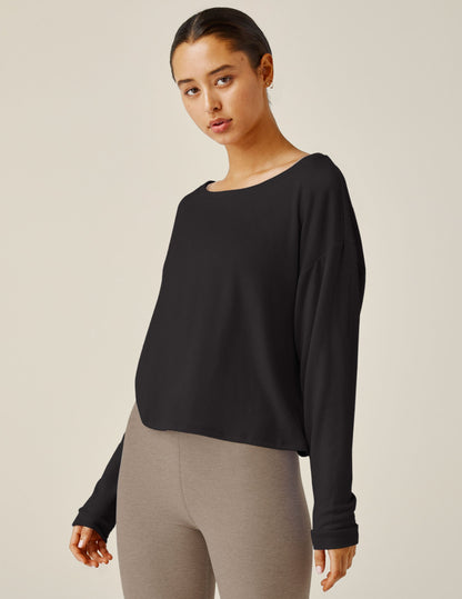 Beyond Yoga Let Loose Pullover: Luxe Softness, Wide Scoop Neck, Relaxed Fit Top