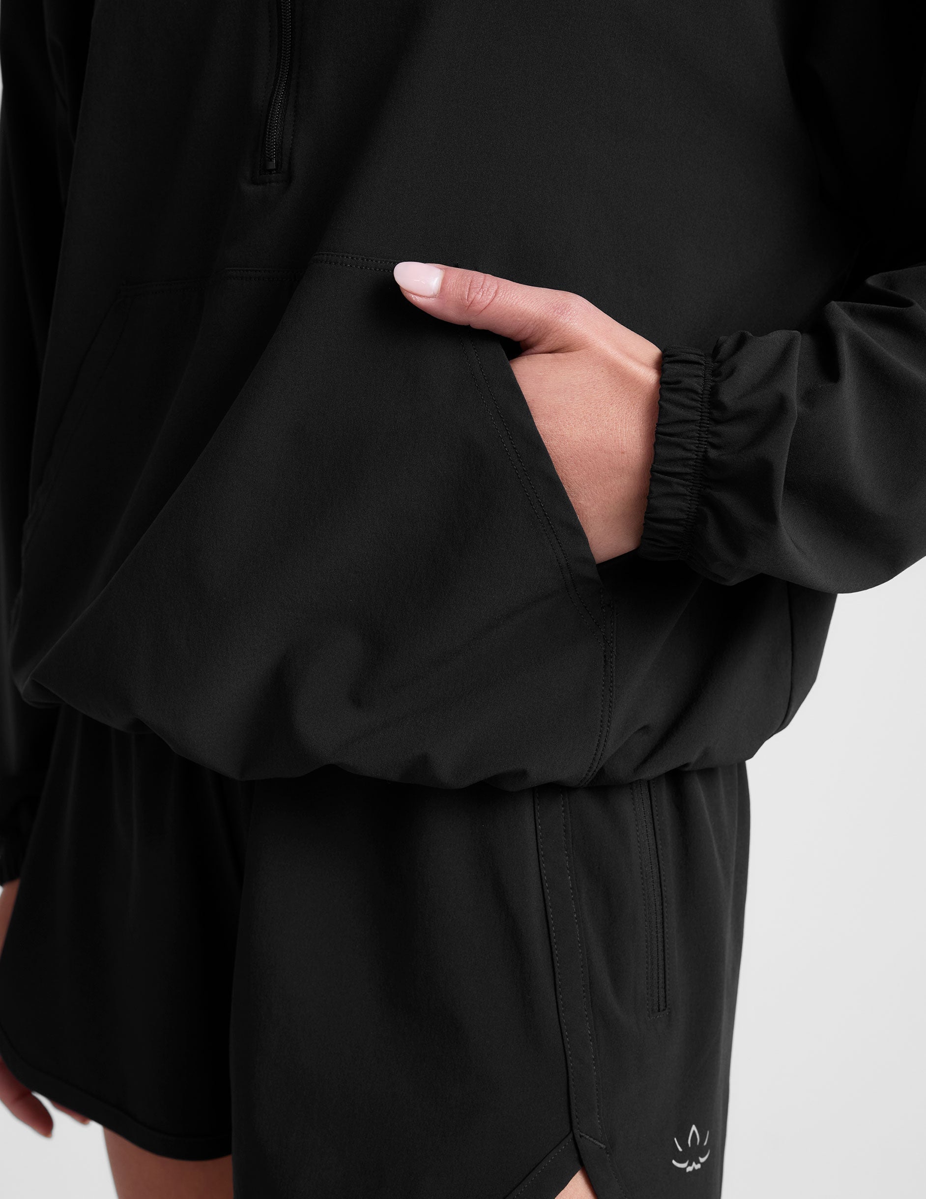 Lightweight Performance Half-Zip Pullover: Ultimate Comfort for Active Lifestyles