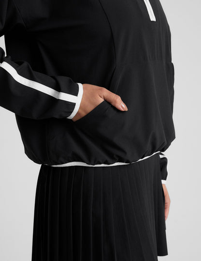 Lightweight Stretch Woven Half-Zip Pullover: UV Protection, Moisture Wicking, Active Comfort