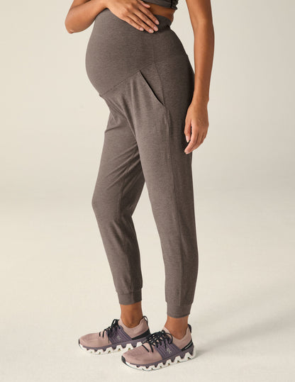 Spacedye Beyond the Bump Maternity Midi Jogger: Ultra-Soft High-Rise Athleisure Comfort