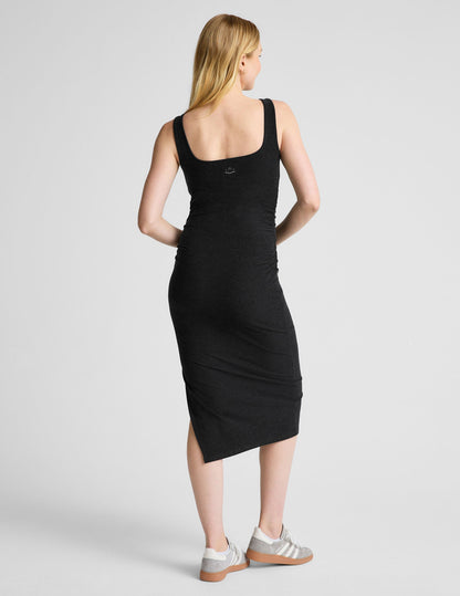 Chic Spacedye Icon Maternity Dress: Versatile Comfort for Pregnancy & Beyond