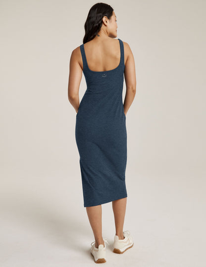 Luxurious Spacedye Icon Midi Dress: Effortless Style, Ultimate Comfort, Nocturnal Navy
