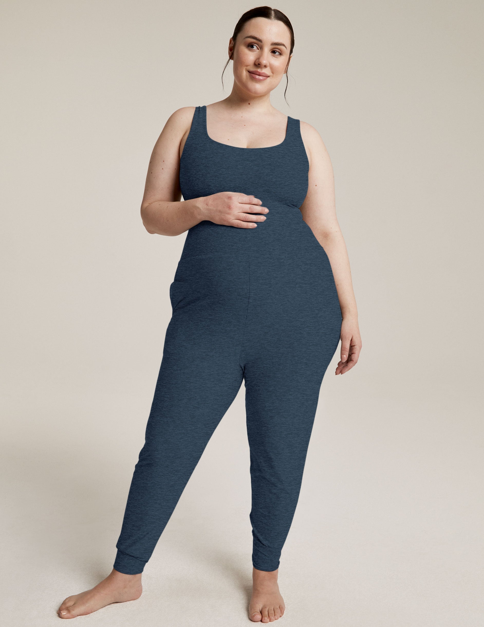 Soft Spacedye Maternity Jumpsuit: Comfortable, Stylish, Supportive for Expecting Moms