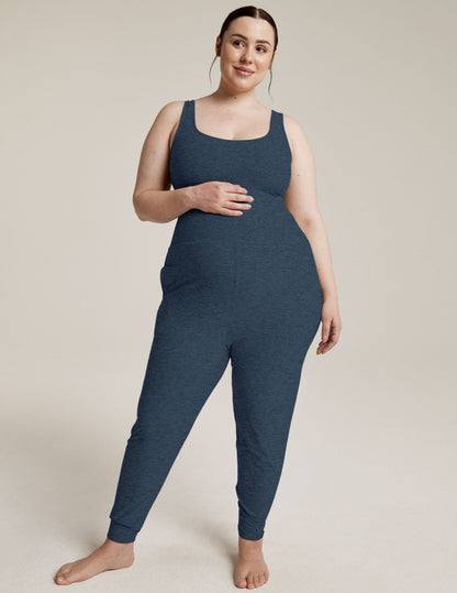 Soft Spacedye Maternity Jumpsuit: Comfortable, Stylish, Supportive for Expecting Moms