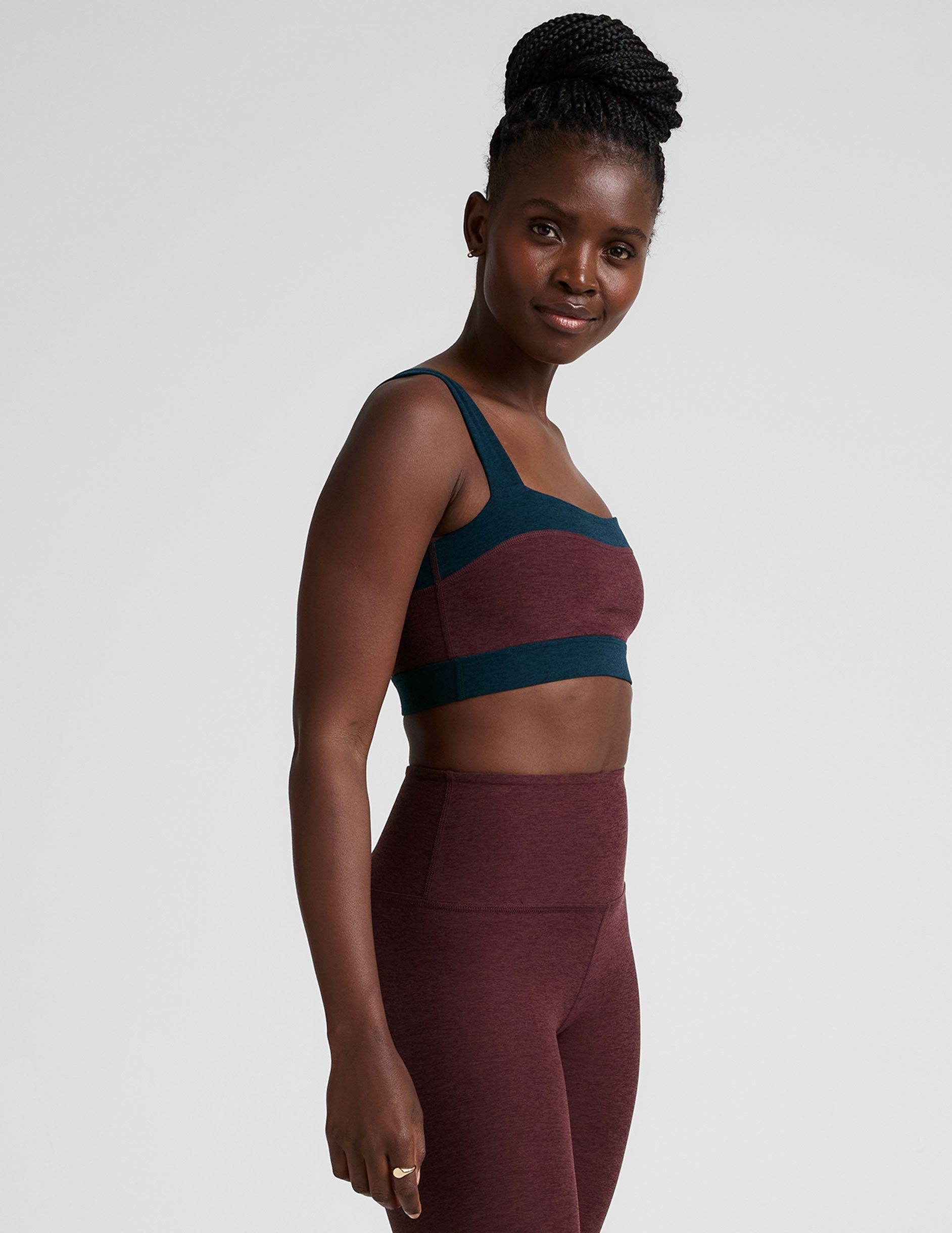 Comfortable Spacedye Horizon Colorblock Bra: Square Neck, Wide Straps, Medium Support