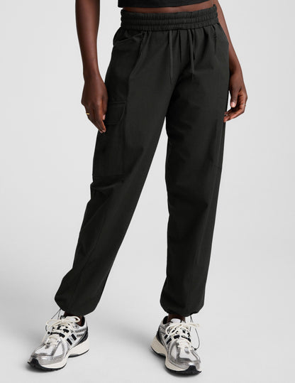 Comfortable Women's Mid-Rise Cargo Pant with Adjustable Hem and Secure Pockets